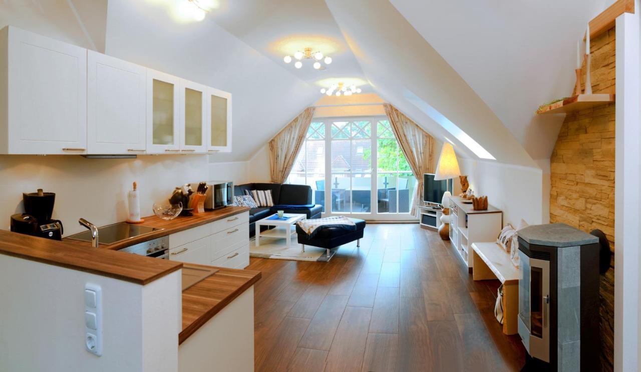 Neue Reihe 28 - Wohnung Vogelnest ツィングシュト エクステリア 写真